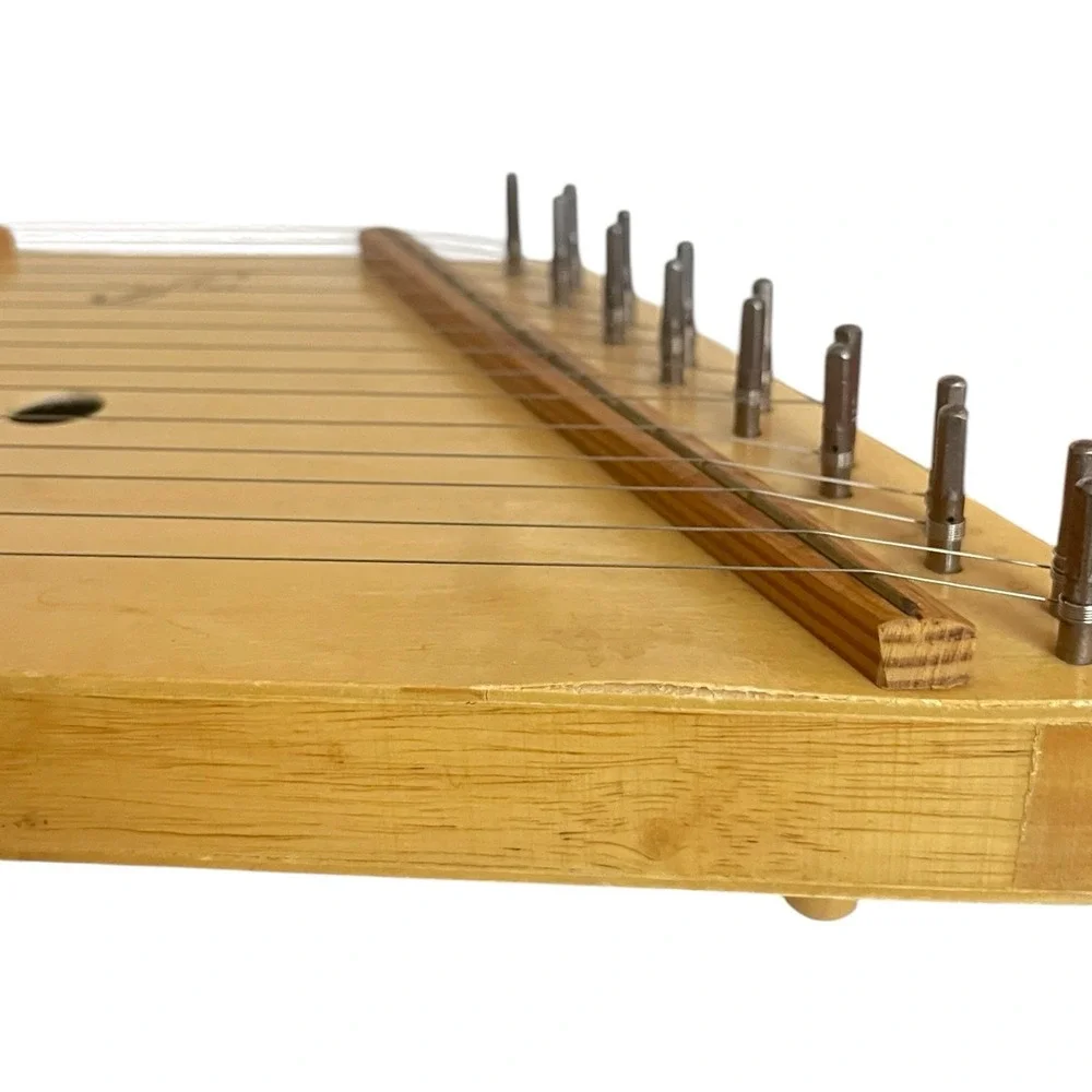 First Act Lap Harp Wood 7 Song Cards- Needs Tuning